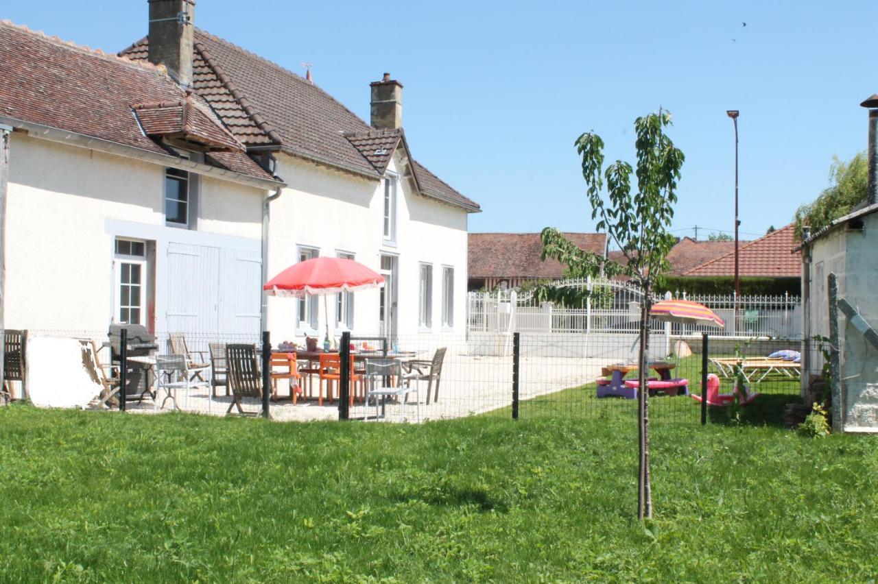 La Ferme De Mon Enfance Villa Villechétif Buitenkant foto