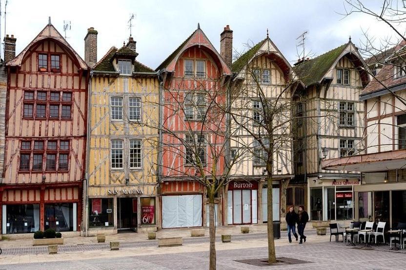 La Ferme De Mon Enfance Villa Villechétif Buitenkant foto